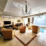 Rh- Luxurious Penthouse, Marina View Duplex With Golf Course Vista