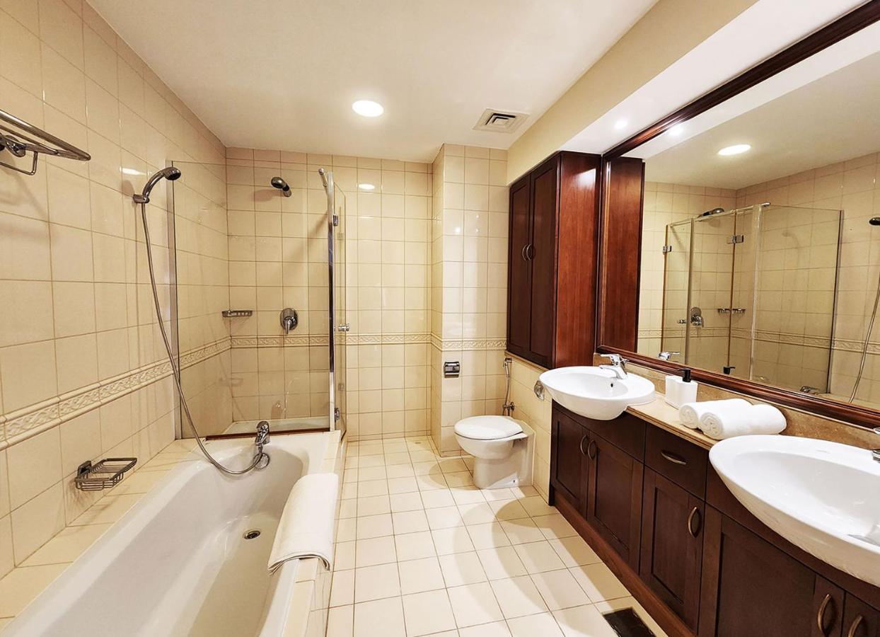 Apartment Rh- Luxurious Penthouse, Marina View Duplex With Golf Course Vista Dubai